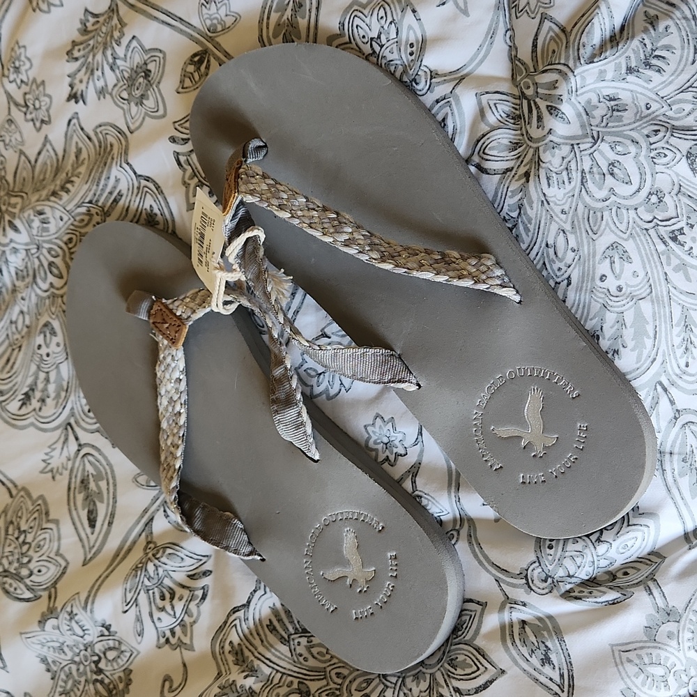 American Eagle Outfitters Silver Gray Sandals with Metallic Finish